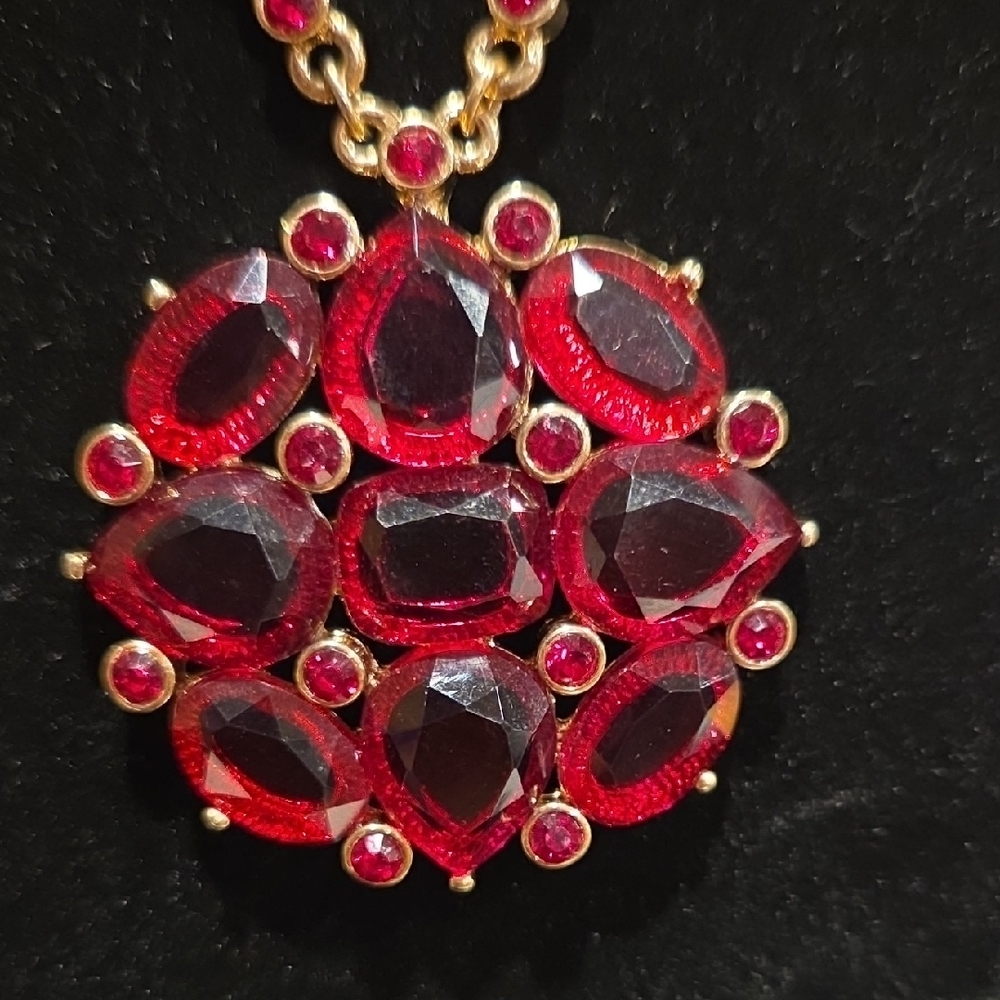 Trifari Gold Necklace with Red Accents - Picture 2 of 5
